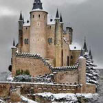 قلعة الكازار في اسبانيا وكأنها من قصة خيالية!